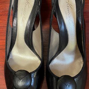 Kenneth Cole Women's wedge pumps size 8